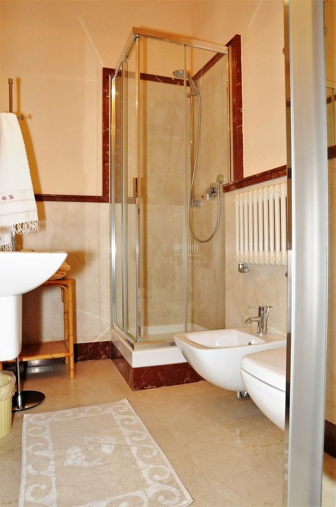 Bed and Breakfast Cavour33 Massa  Zewnętrze zdjęcie